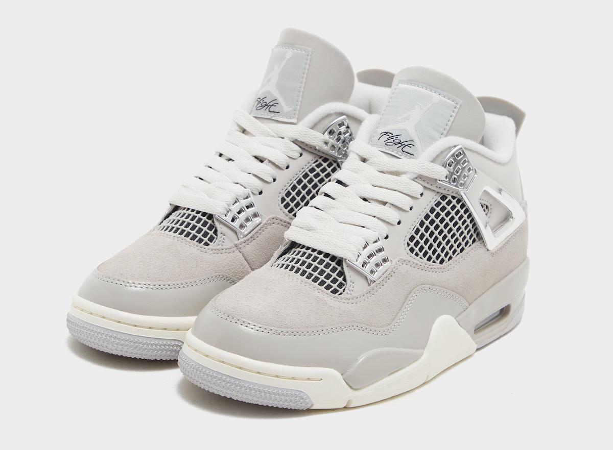 Air Jordan 4 WMNS "Frozen Moments"