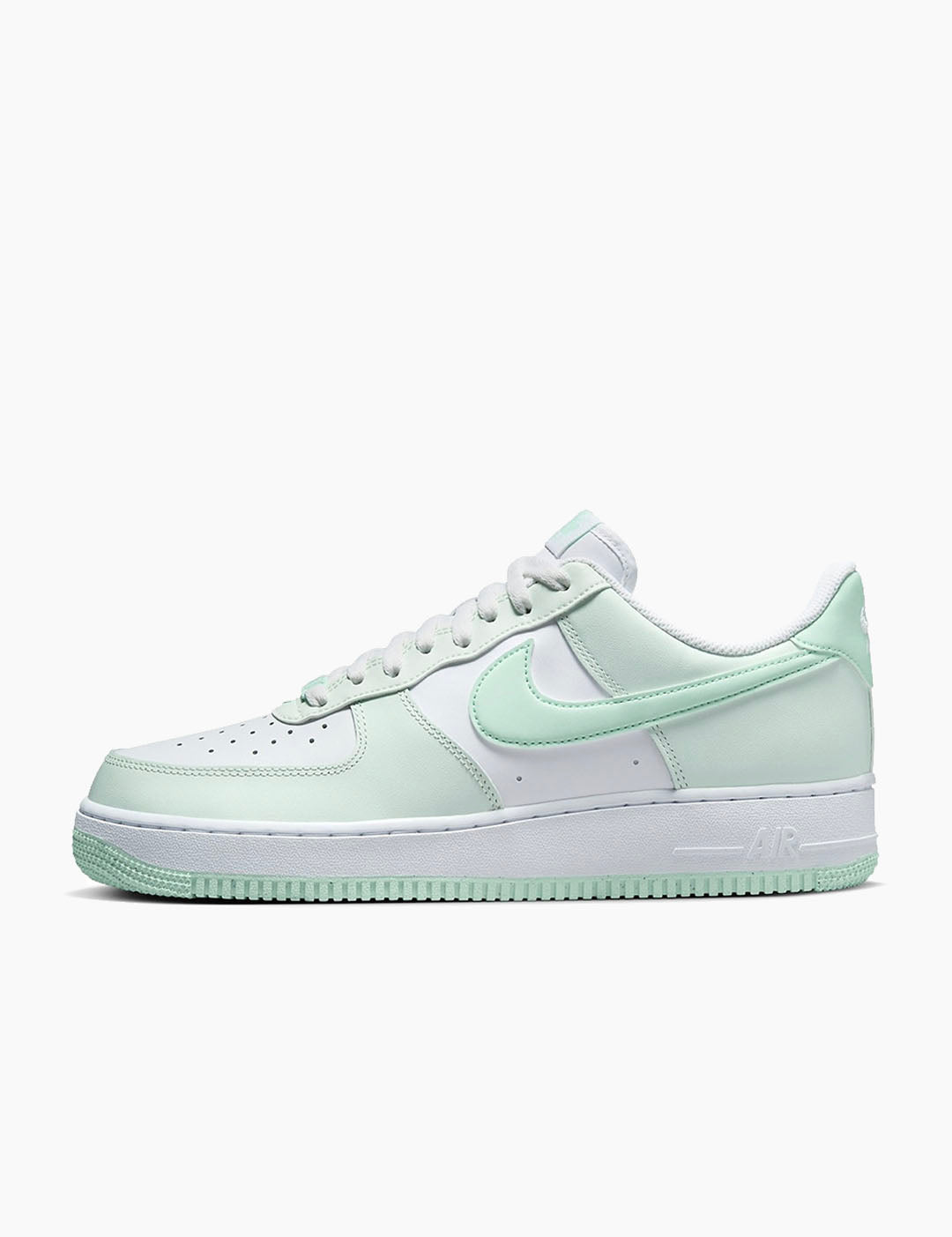 Nike Air Force 1 Low "Mint Foam" incredibly clean and eye-catcy