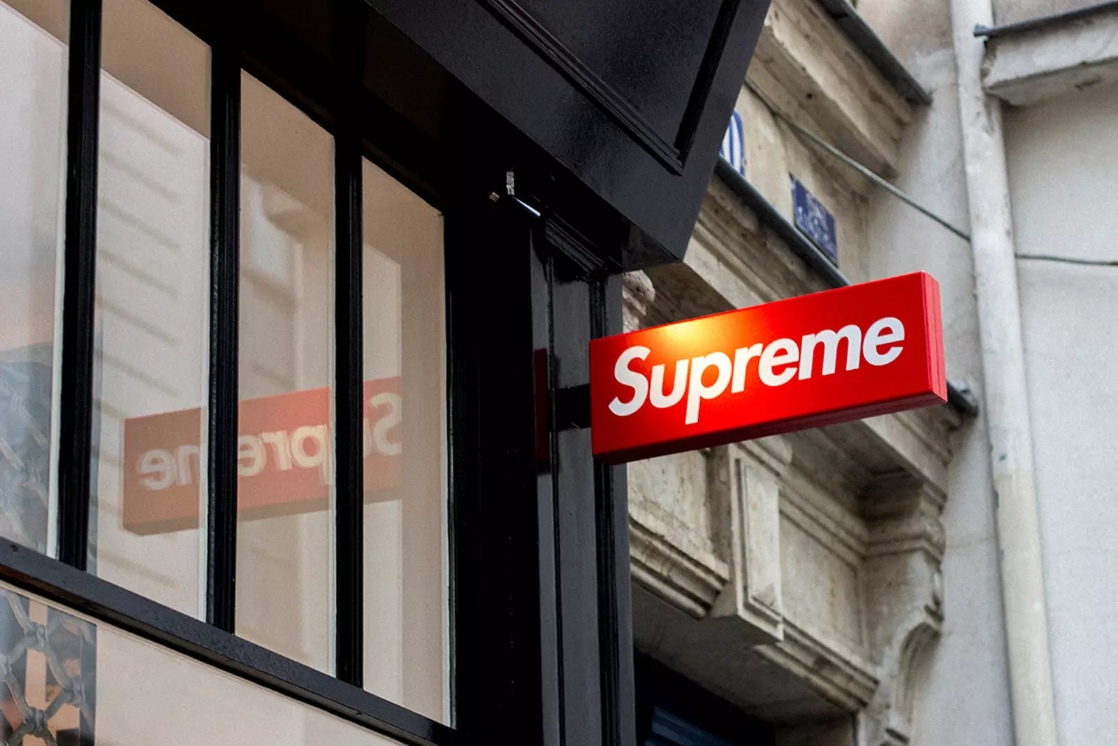 Supreme shop outlet europe