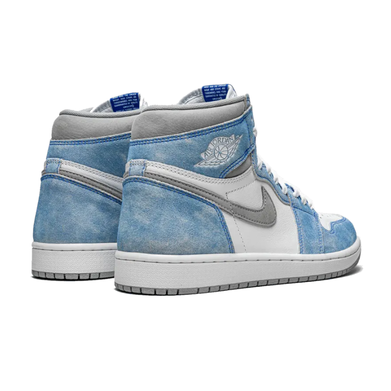 Air Jordan 1 Retro High OG Hyper Royal