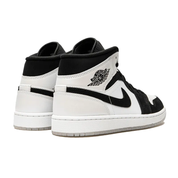 Air Jordan 1 Mid Diamond