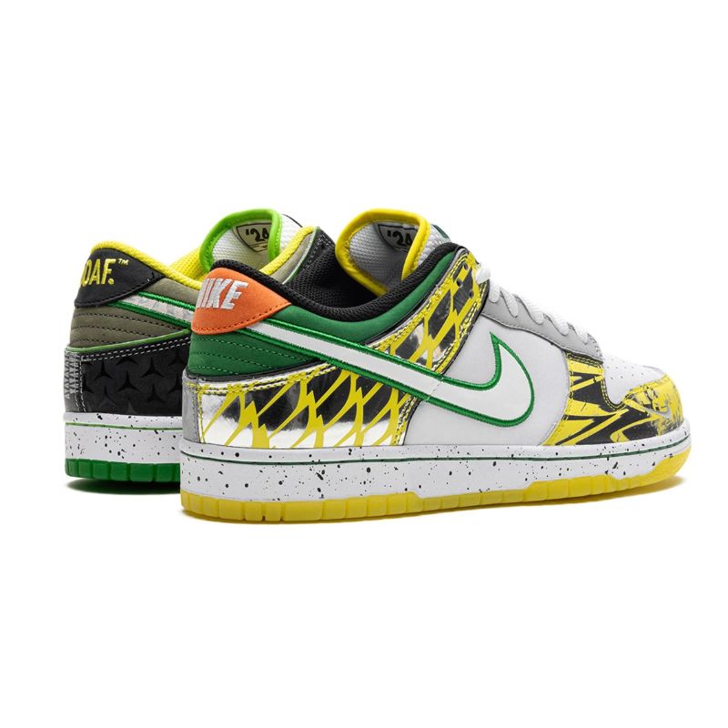 Dunk Low "What the Duck Away University of Oregon PE"