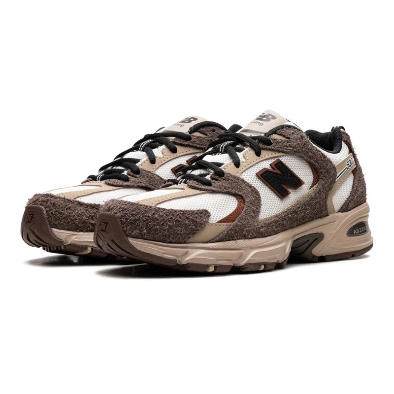 New Balance 530 Braun Hellbraun