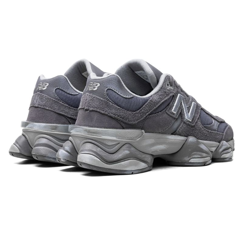 New Balance 9060 Magnet