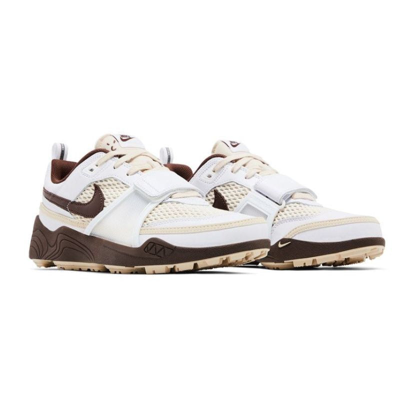 Nike Zoom Field Jaxx “Travis Scott Desert Mocha”