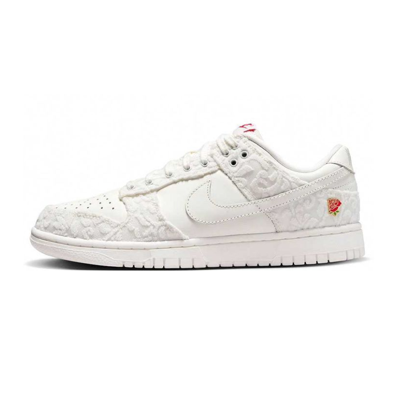 Nike WMNS Dunk Low "Give Her Flowers"
