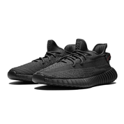 Yeezy Boost 350 V2 čierna nereflexná