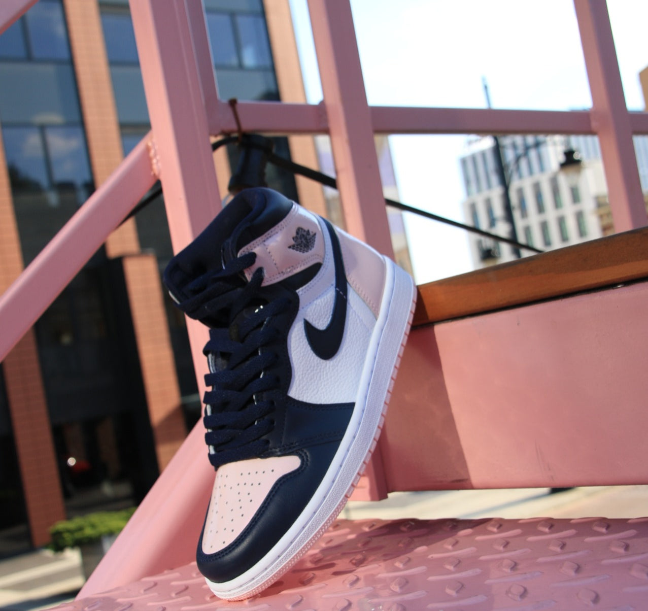 How to distinguish Jordan fakes from originals?