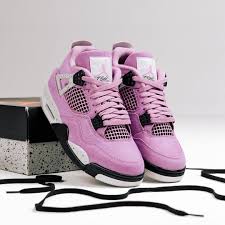 Air Jordan 4 "Orchid" - Ladies?