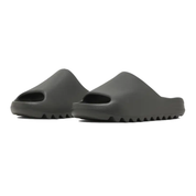 Yeezy Slide Dark Onyx