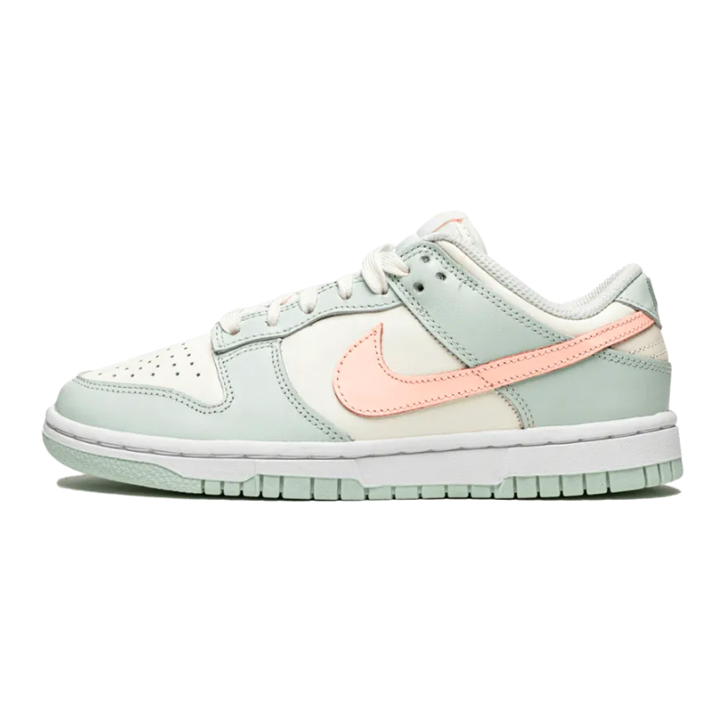 Dunk Low Barely Green (W)