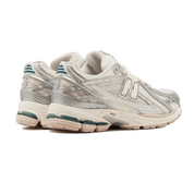 New Balance 1906R Silver Metallic Cream