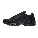 Nike Air Max Plus Triple Black