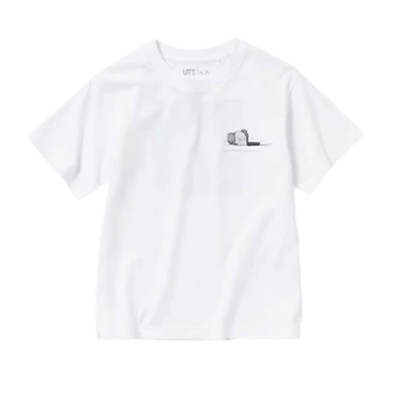 Uniqlo_T-Shirt_KAWS_Artbook_Cover_1.png